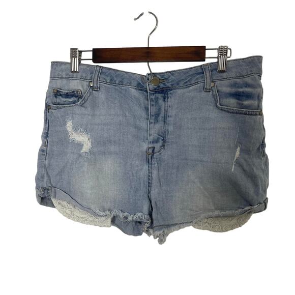 CP Jeans women's junior's cut off blue jean shorts size 13 distressed light wash - Picture 1 of 12